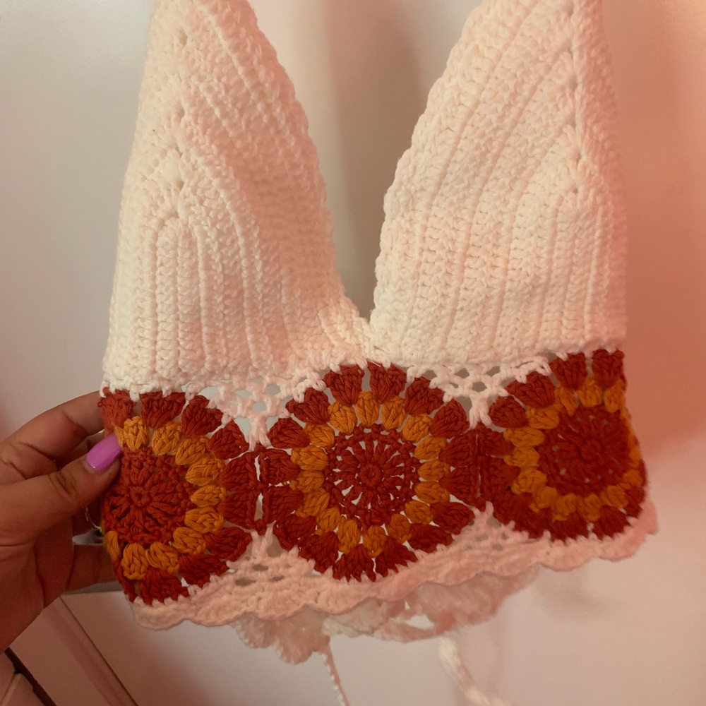 White and orange crochet bra too - Picture 3 of 4